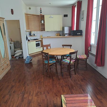 Appartement Vue Panoramique Sur Le Vieux Saintes Eksteriør billede